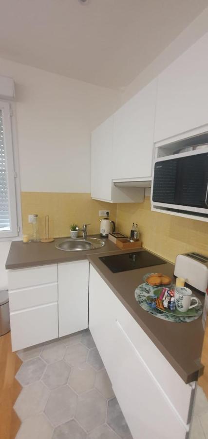 Apartment Le Paon Chaleureux Et Calme Entre Paris Et Disneyland Ozoir-la-Ferrière